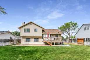 2772 N 1525 E, Layton, UT 84040 - Photo 31