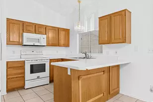 210 N Mall Dr, Saint George, UT 84790 - Photo 3