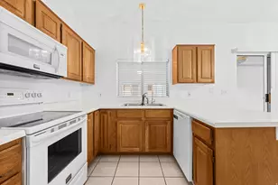 210 N Mall Dr, Saint George, UT 84790 - Photo 3