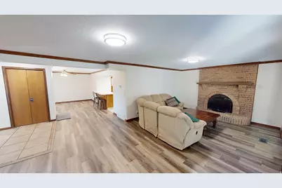 1766 W 4575 S, Roy, UT 84067 - Photo 7