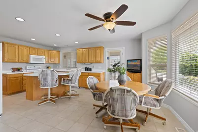 3778 W Mapleleaf Way, West Jordan, UT 84088 - Photo 11