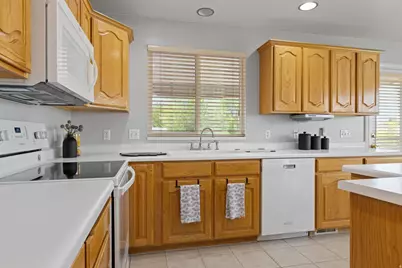 3778 W Mapleleaf Way, West Jordan, UT 84088 - Photo 11