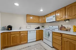 3778 W Mapleleaf Way, West Jordan, UT 84088 - Photo 29