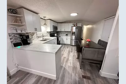 150 E 750 N #103, Vernal, UT 84078 - Photo 9