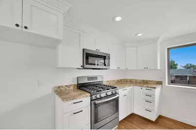 521 E 8045 S, Sandy, UT 84070 - Photo 7