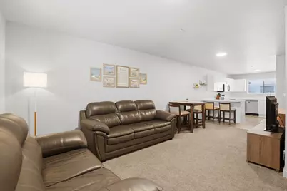 1140 W 950 N #C303, Orem, UT 84057 - Photo 3