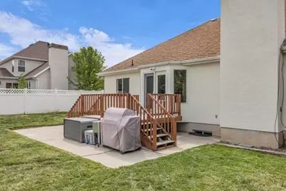 1202 W Country Ridge Dr S, South Jordan, UT 84095 - Photo 37
