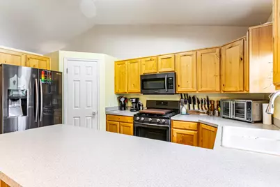 1796 W 1975 S, Syracuse, UT 84075 - Photo 9