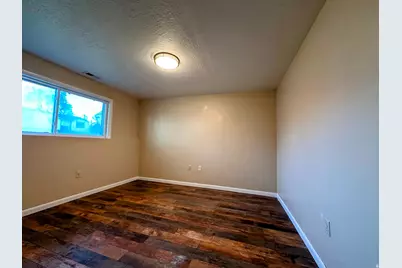 1185 W 725 N, Clearfield, UT 84015 - Photo 7