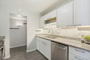 710 E 200 S, Salt Lake City, UT 84102 - Photo 7