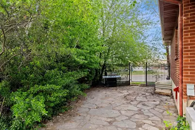 321 W 2575 N, Sunset, UT 84015 - Photo 27