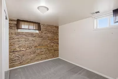 391 W 5100 S, Washington Terrace, UT 84405 - Photo 25
