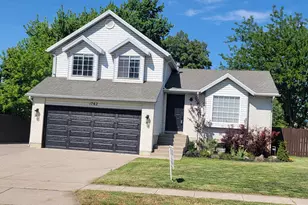 1762 S 350 E, Kaysville, UT 84037 - Photo 1