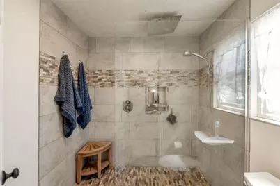 1470 E Shoshone Ave, Sandy, UT 84092 - Photo 17