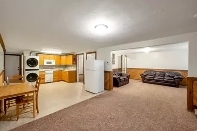 1470 E Shoshone Ave, Sandy, UT 84092 - Photo 31