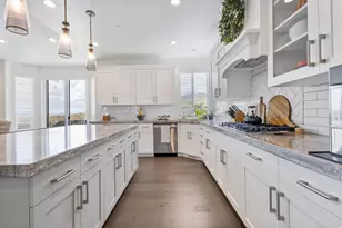 12471 N Minots Ledge Dr, Highland, UT 84003 - Photo 11