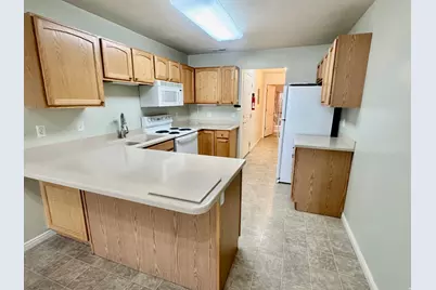 2104 W Jordan Villa Dr S, West Jordan, UT 84088 - Photo 13