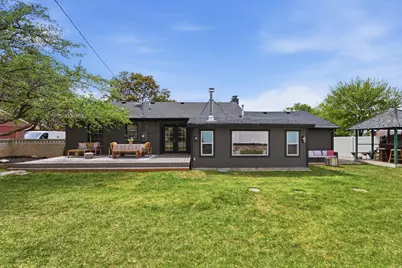 3927 S 3075 E, Holladay, UT 84124 - Photo 41