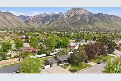 3927 S 3075 E, Holladay, UT 84124 - Photo 47