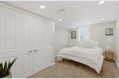 3927 S 3075 E, Holladay, UT 84124 - Photo 35