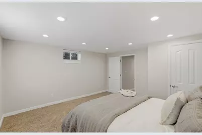 3927 S 3075 E, Holladay, UT 84124 - Photo 33