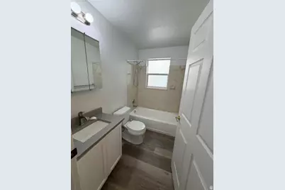 785 E 560 N #107, Provo, UT 84606 - Photo 11