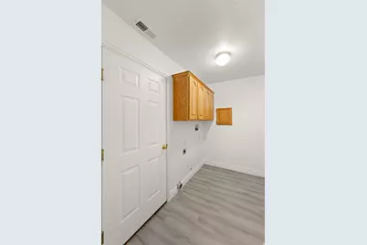489 N 300 West W, Ivins, UT 84738 - Photo 13