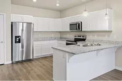 1838 W 300 S #B, Mapleton, UT 84664 - Photo 9