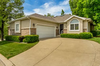1077 E Brook Cir, Kaysville, UT 84037 - Photo 1