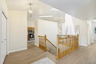 1077 E Brook Circle, Kaysville, UT 84037 - Photo 5