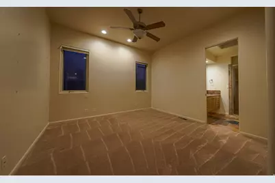 2410 W Entrada Trl #25, Saint George, UT 84770 - Photo 29