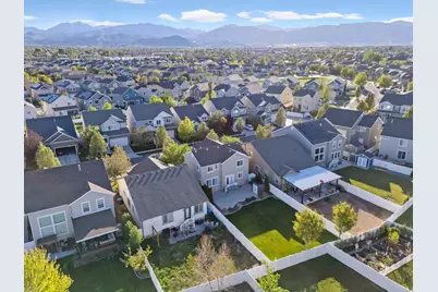 13247 S Meadowside Dr, Herriman, UT 84096 - Photo 41
