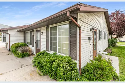 1709 N 200 W #7, Bountiful, UT 84010 - Photo 1