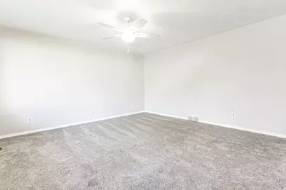1709 N 200 W #7, Bountiful, UT 84010 - Photo 7