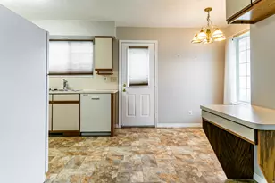 1709 N 200 W, Bountiful, UT 84010 - Photo 11