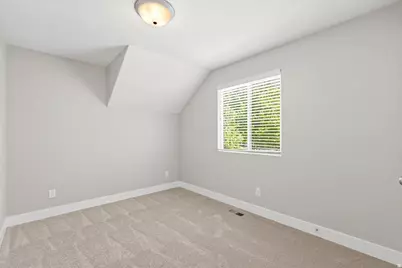 847 W 225 S, Springville, UT 84663 - Photo 17