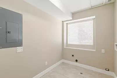 847 W 225 S, Springville, UT 84663 - Photo 9