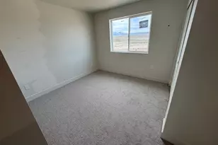 621 E Ryegrass Dr, Eagle Mountain, UT 84005 - Photo 15