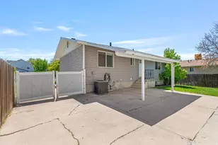 415 E 1150 N, Logan, UT 84341 - Photo 33