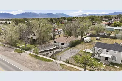 255 W Main St, Grantsville, UT 84029 - Photo 7