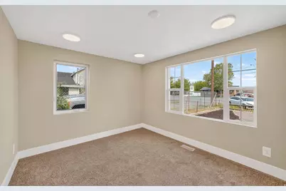 255 W Main St, Grantsville, UT 84029 - Photo 17