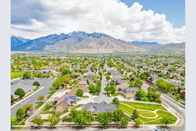 316 E Azure Cir S, Draper, UT 84020 - Photo 47