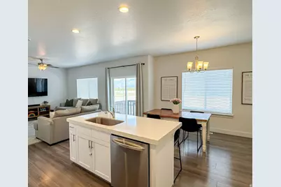 5141 E Rustic Patch Rd, Eagle Mountain, UT 84005 - Photo 7
