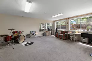 1436 E Vine St S, Murray, UT 84121 - Photo 49