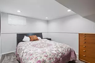 1109 E Hudson Ave S, Salt Lake City, UT 84106 - Photo 17