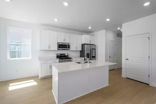 1547 S 900 W, Clearfield, UT 84015 - Photo 7