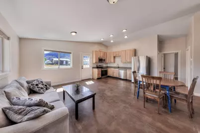 71 N Mount Peale Dr, Moab, UT 84532 - Photo 3