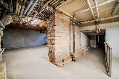 327 W 200 S #103, Salt Lake City, UT 84101 - Photo 17