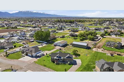 4023 W 2100 S, Taylor, UT 84401 - Photo 57