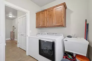 4023 W 2100 S, Taylor, UT 84401 - Photo 25